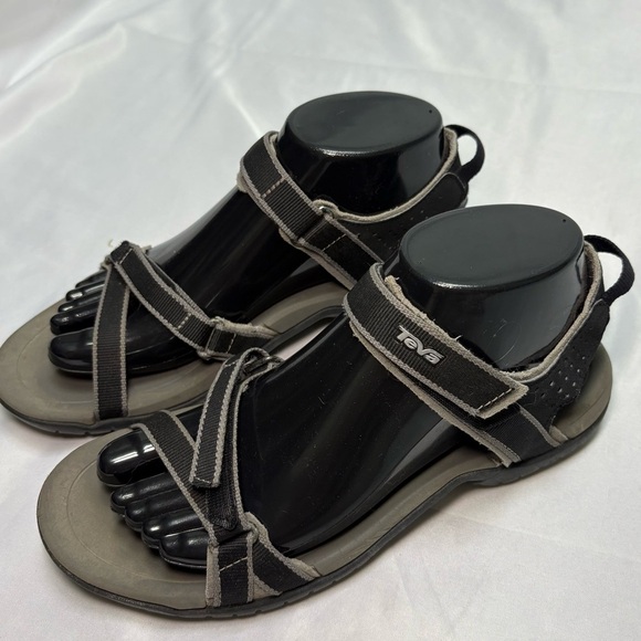 Teva Verra Women’s Black and Grey Sandals Approx Size 8 - Picture 3 of 10